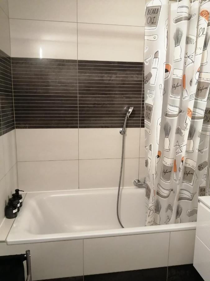 Apartment Tesla Vienna Exterior photo